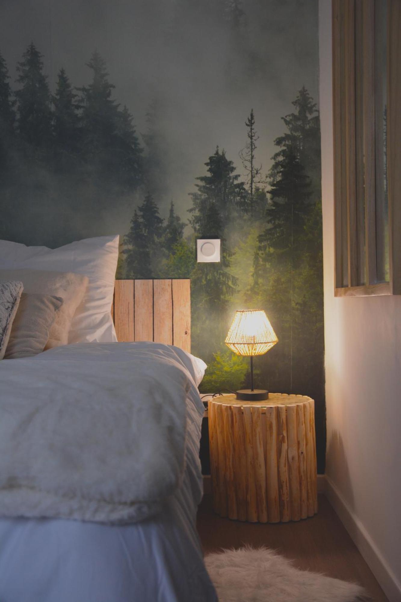 Domaine Des Cypres Bed and Breakfast Saint-Sauveur-Villages Buitenkant foto