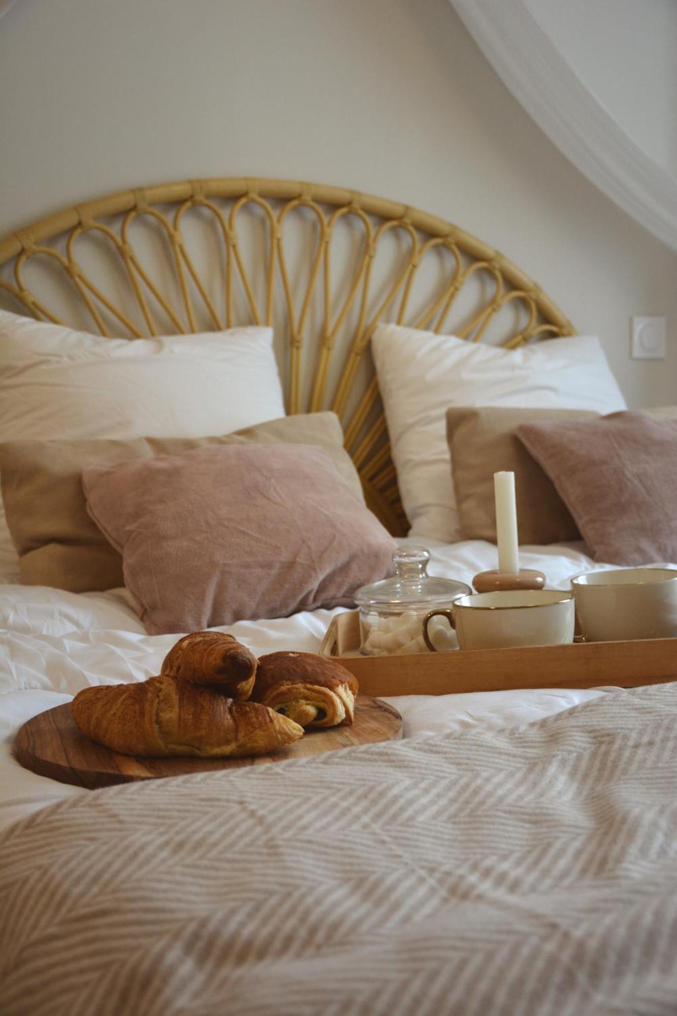 Domaine Des Cypres Bed and Breakfast Saint-Sauveur-Villages Buitenkant foto